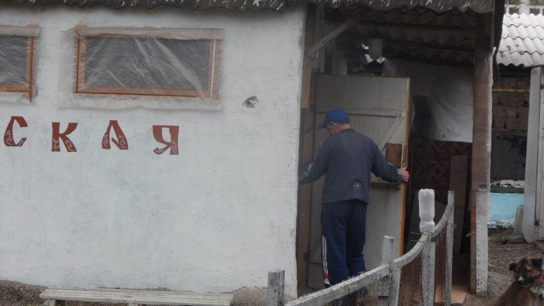 Түрмедегі адамдарды қалай төмендететіні туралы бейне Түрмедегі адамдарды қалай төмендететіні туралы бейне