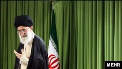 آیت الله علی خامنه ای، رهبر جمهوری اسلامی ایران.