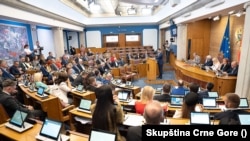 Na predlog predsednika Jakova Milatovića, poslanici crnogorske Skupštine izglasali su dvoje nedostajućih sudija Ustavnog suda. 