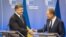 Ukrainian President Petro Poroshenko (left) meets with Donald Tusk, president of the European Council, last week in Brussels.