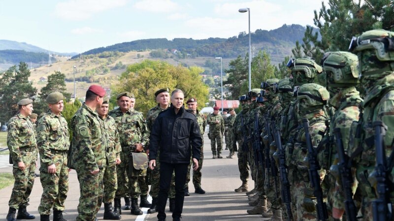 Ministar odbrane Srbije: Povišena borbena gotovost jedinica u Raški i Novom Pazaru