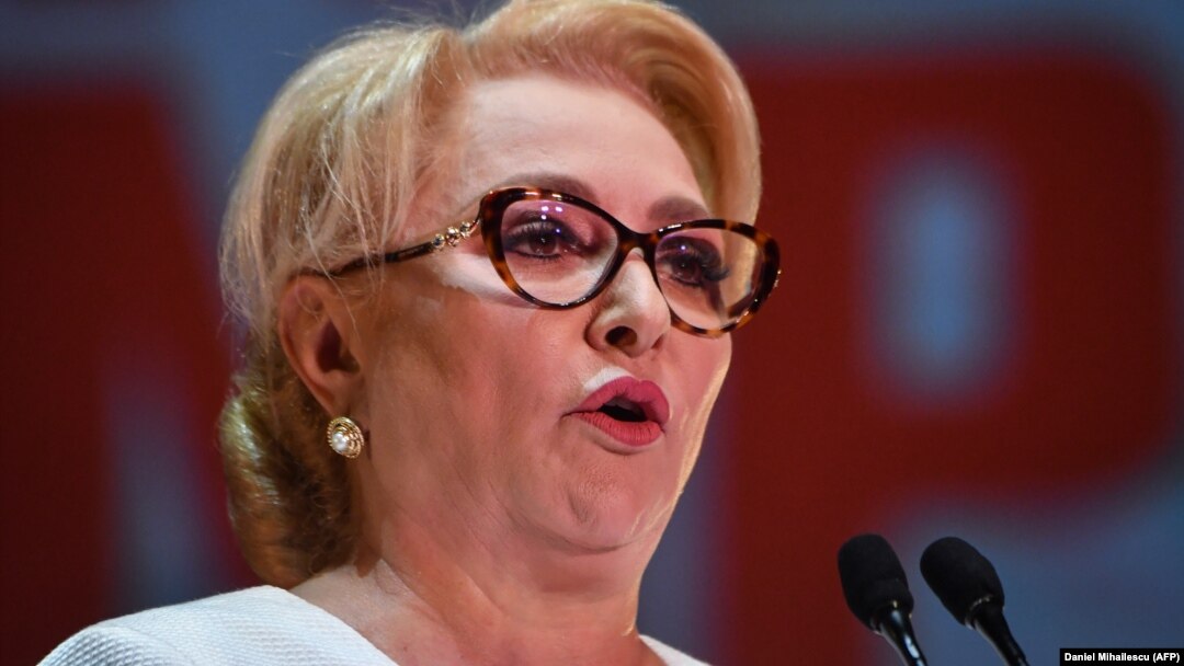 Viorica Dăncilă spune că are puteri mai mari, ca interimar demis, decât un premier desemnat cu formarea unui nou guvern