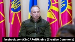 Водночас Олександр Сирський сказав, що інколи виникають «питання та суперечності», які обговорюються та вирішуються