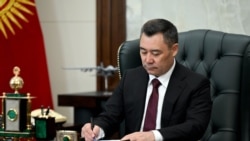 "Шайлоого барбасаң айлык жок". Президенттикке кимдер талапкер болот?