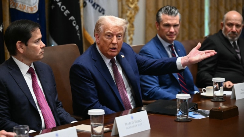 Trump vorbește despre un posibil „război economic” dacă Rusia nu face pași spre pace