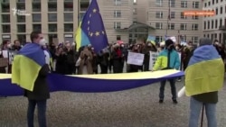 У світі продовжуються акції протесту проти військового вторгнення Росії в Україну (відео)