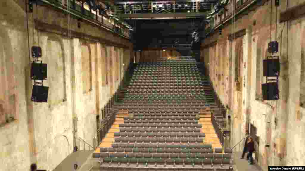 A concert hall in the former iron works at Duisburg