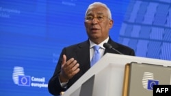 Президент Європейської ради Антоніу Кошта заявив, що «лише переговори» принесуть мир, закликаючи Іран припинити регіональні атаки і відновити судноплавство через Ормузьку протоку