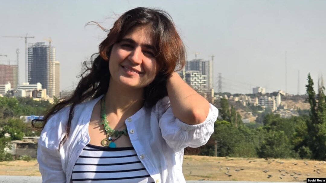 سپیده قلیان لحظانی پس از‌ آزادی از زندان اوین