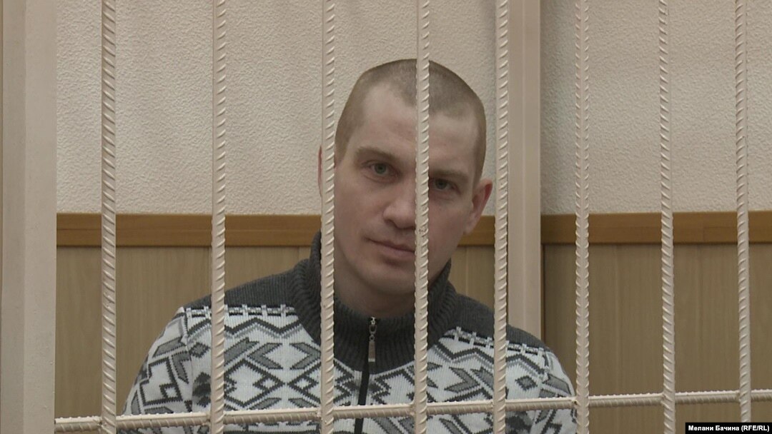 Russian blogger Vadim Tyumentsev in court in Tomsk on December 30