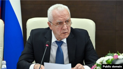 Oilaviy jinsiy aloqa va insest filmlarini tomosha qiling Qizil qalpoqcha porno filmidagi aktrisalar