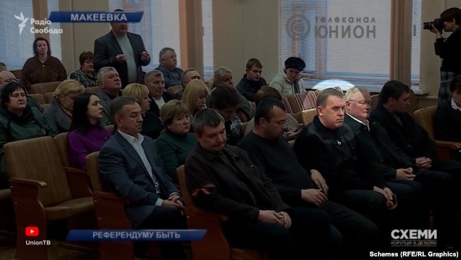 Ситько на засіданні Макіївської міськради у квітні 2014 року за участю Борта