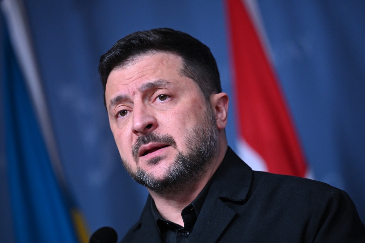 Зеленський: Україна погодилася б на замороження вогню вздовж поточної лінії зіткнення