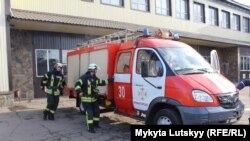 Рятувальники готуються виїхати на виклик, ілюстративне фото