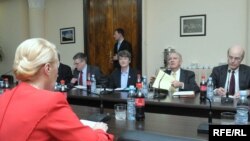 ამერიკელ ყოფილ კონგრესმენთა შეხვედრა ქართველ პარლამენტარებთან