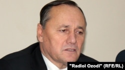 Раҳмат Бобокалонов, вазири обу обёрии Тоҷикистон. Душанбе, 22-юми январ
