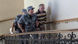 Игорь Зайцев в здании суда