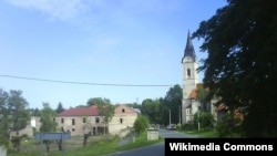 Vladičanski dvor i Saborna crkva u Pakracu