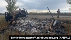 Ілюстраційне фото. Зруйнований автомобіль після атаки дрону військ Росії на Олександрівському напрямку фронту, 2025 рік