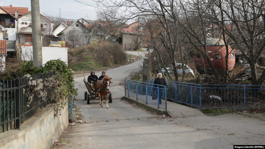 Romsko naselje Mali Leskovac