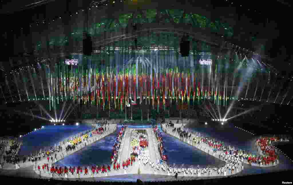 Церемония закрытия Зимних Олимпийских игр в Сочи