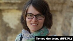 „Deoligarhizarea înseamnă să restructurezi puterea judiciară în esenţă”