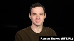 Журналист Андрей Захаров. 