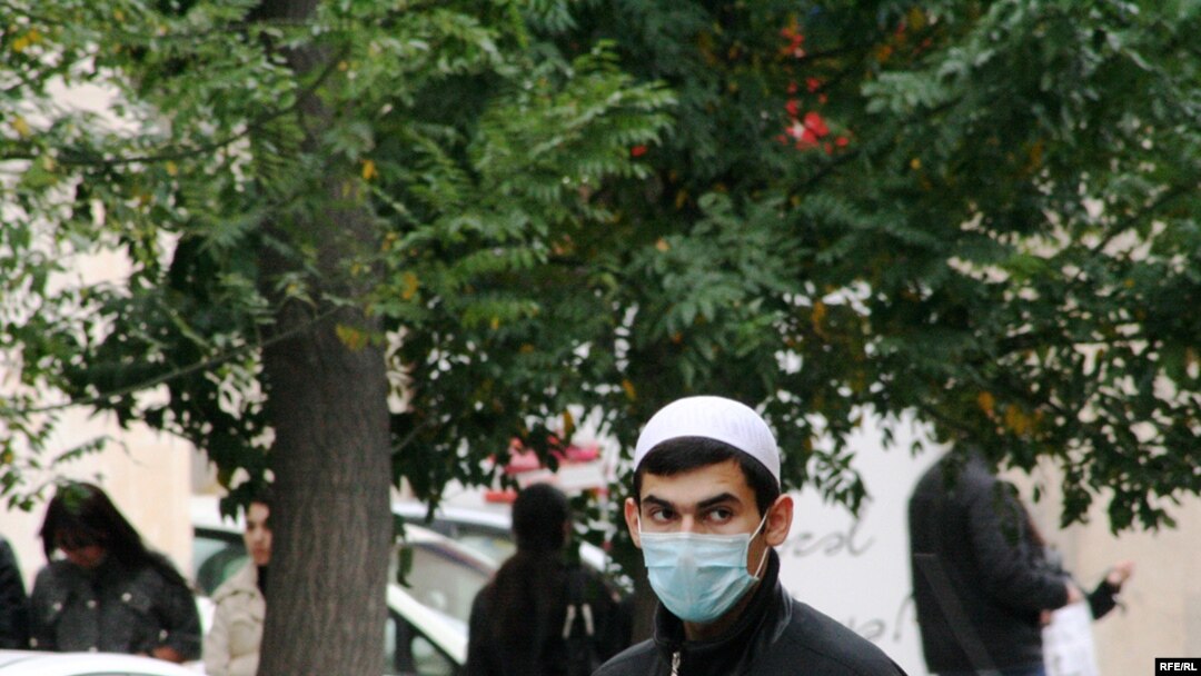 «Meymun-zadam ki, maska geyinim?» - deyənlərin sayı azalıb