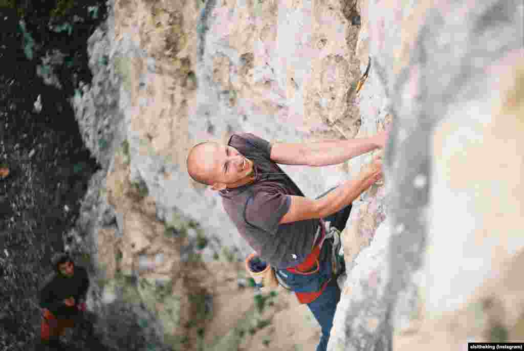 elsitheking-ის სხვა ფოტოები ნახეთ მის ინსტაგრამის არხზე.