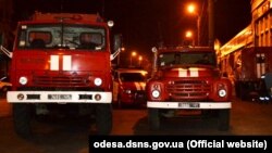 Всього для гасіння пожеж долучилися 62 працвіника ДСНС та 14 одиниць техніки, а також представники інших відомств