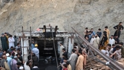 په پاکستان کې د ډبرو سکرو د کان چاودنه؛ ۳۴ کسان وژل شوي