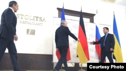 Сустрэча міністраў замежных спраў так званай «нармандзкай чацьвёркі» 29 лістапада ў Менску ў «Прэзыдэнт-гатэлі». Усе фота Пятра Аўдзеева.