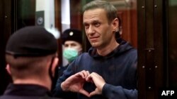 Алексей Навальный в суде 
