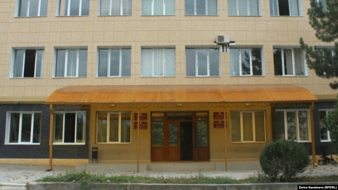 Сегодня в зал суда вновь не пустили ни журналистов, ни представителей общественности