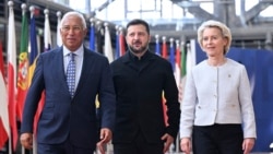 Еврокеңештин президенти Антониу Кошта, Еврокомиссиянын президенти Урсула фон дер Ляйен жана Украинанын президенти Владимир Зеленский. (2026-жылдын 18-июну).
