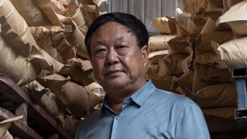 Китайского миллиардера приговорили к 18 годам тюрьмы из-за критики в адрес властей 