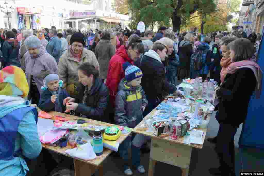 Мастер-классы по декоративно-прикладному искусству.