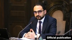 Հայաստանի փոխվարչապետ Տիգրան Ավինյան, արխիվ