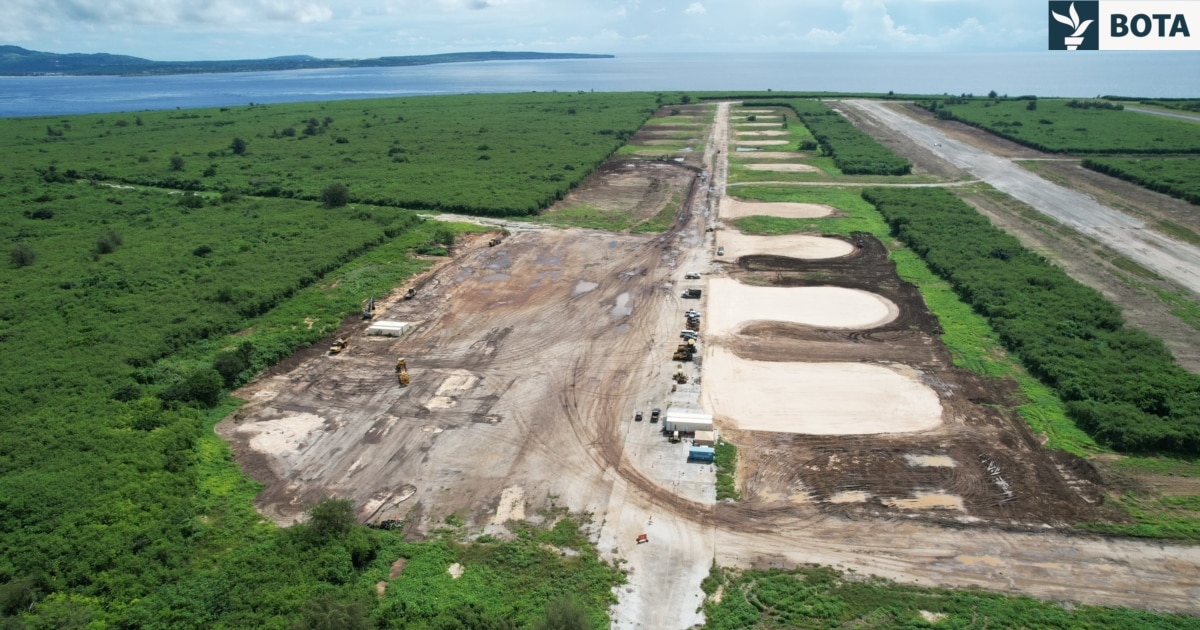 SHBA ja po rindërton aerodromin ushtarak nga ku nisi sulmin bërthamor ndaj Hiroshimës