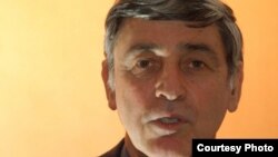 Iranian political analyst, Farrokh Negahdar