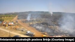 Пожарникарите се борат со пожарите на истокот на Србија, 12 август 2025