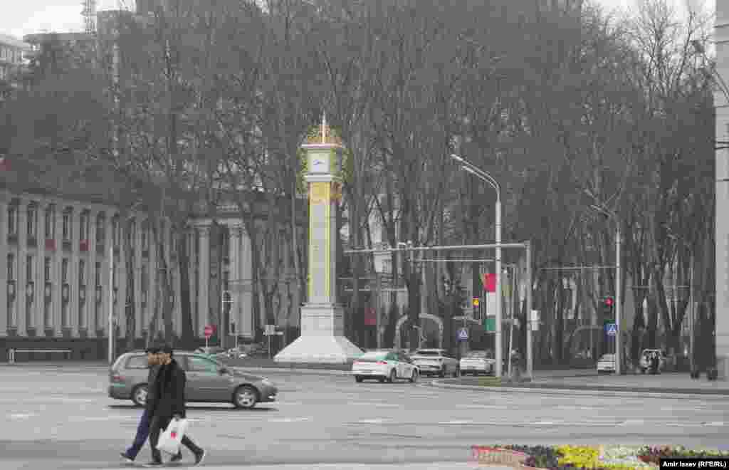 A Soviet stele topped with the emblem of the Tajik Soviet Socialist Republic that marked the geographical center of Dushanbe. The monument was demolished in 2015 and replaced with the clock tower seen today.Some locals have applauded the sleek new aesthetic that has transformed their city since Tajikistan won its independence from the U.S.S.R. in 1991. Others have decried the loss of historic Soviet-era landmarks that were cornerstones of the city's story.