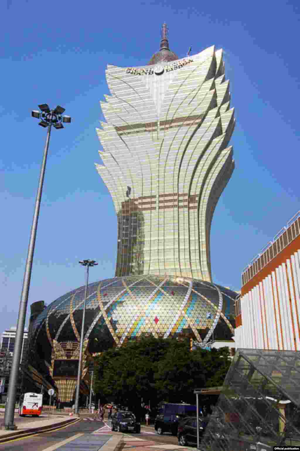 Гатэль Grand Lisboa ў Макао, Кітай 