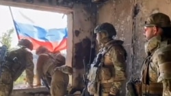 Ukraine Pulls Out Of Vuhledar, Russian Troops Raise Flags In The Ruins