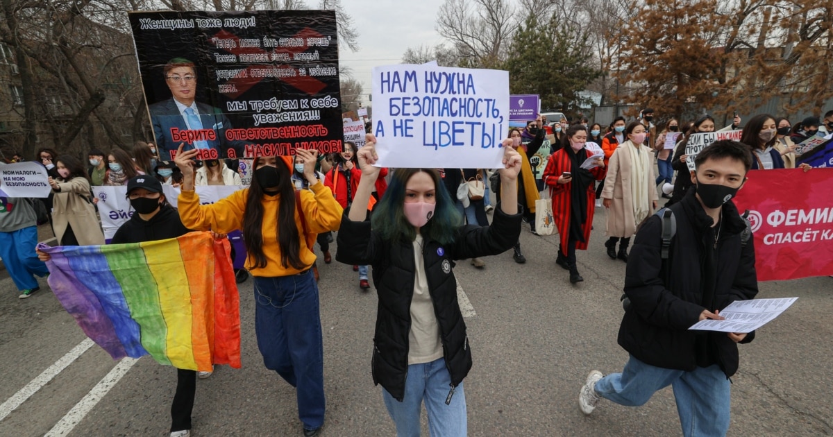 Жақында сексуалдық фото