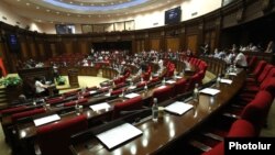 Armenia -- A session of the National Assembly, Yerevan, June 24, 2020.