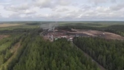 База по переработке нефтяных шламов рядом с трассой Нижневартовск – Радужный, в 50 км от Нижневартовска