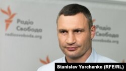 Загалом, за його словами, міські лікарні мають 440 апаратів, але частина з них потребує ремонту