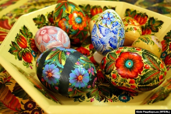 Петриківські "мальованки" (розписані великодні яйця)
