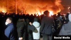 معترضان در شاهین‌شهر اصفهان؛ شامگاه ۱۸ دی